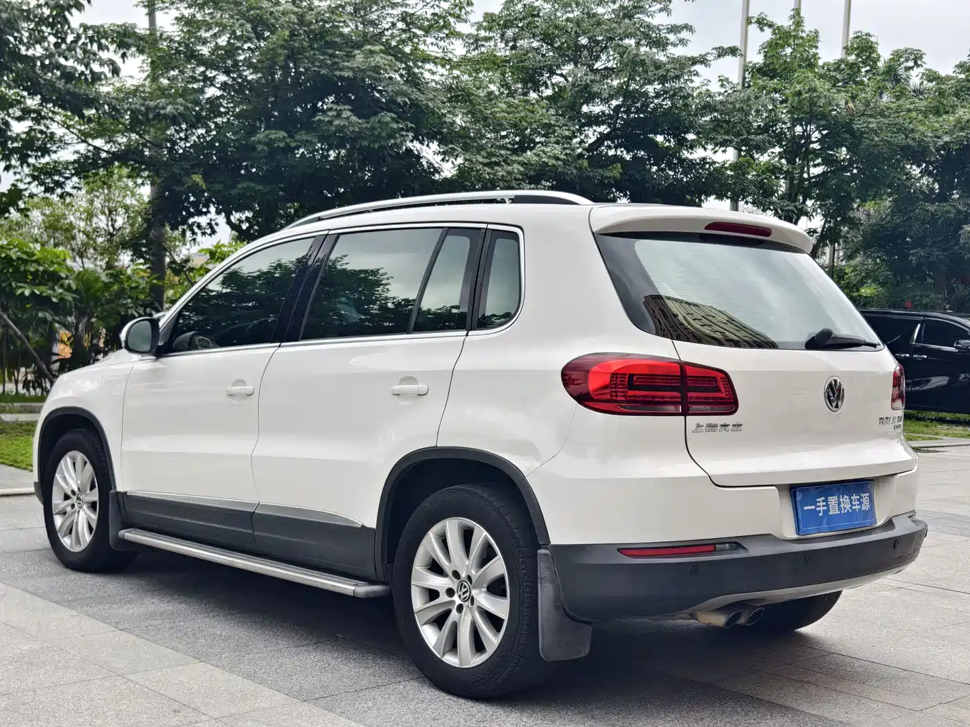 Volkswagen Tiguan 2015 1.8TSI Automatic 4WD Highline фото 5