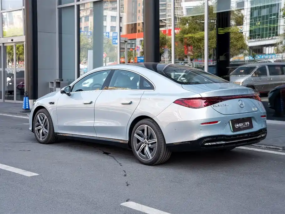 Mercedes-Benz CLA New Energy 2025 300L Dynamic Version фото 5