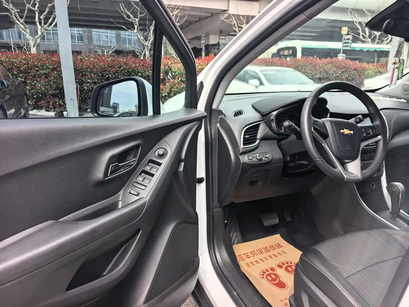 Chevrolet Trax 2018 330T Automatic 2WD Luxury фото 21