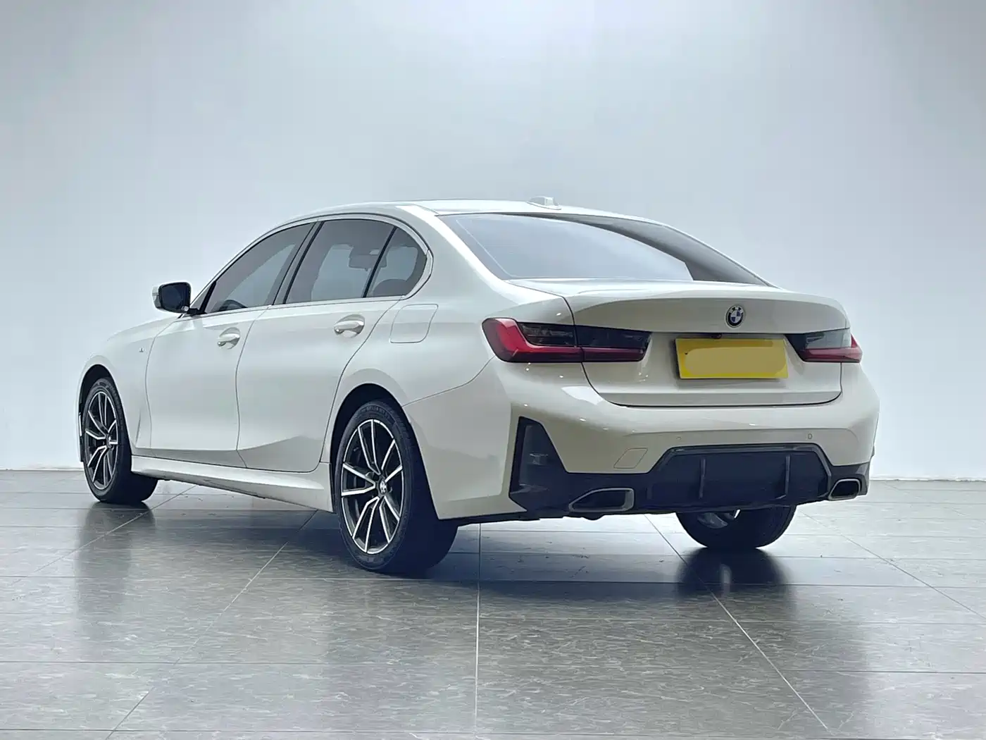 BMW 3 Series 2023 320Li M Sport Package фото 20