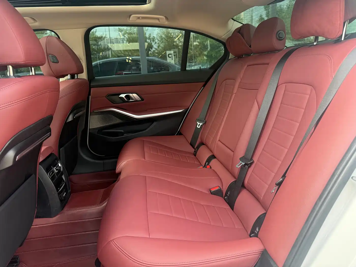 BMW 3 Series 2021 325Li M Sport Package фото 6