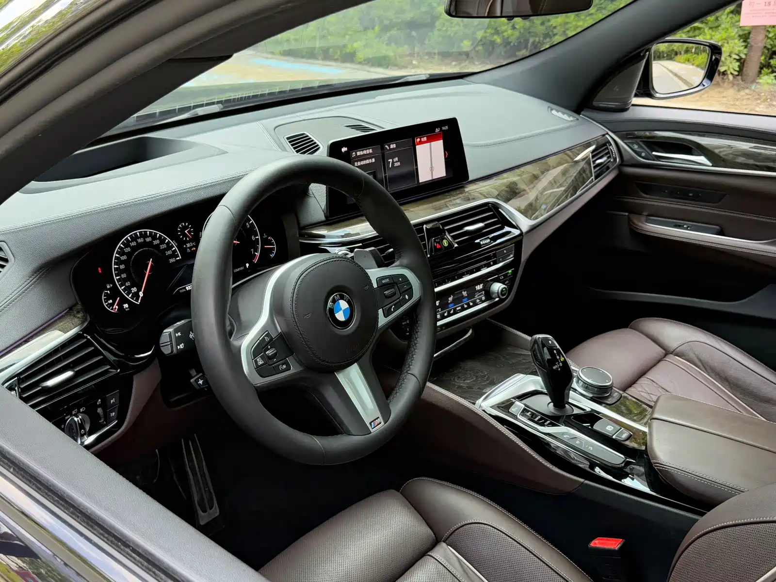 Фото 18 - BMW 6 Series GT