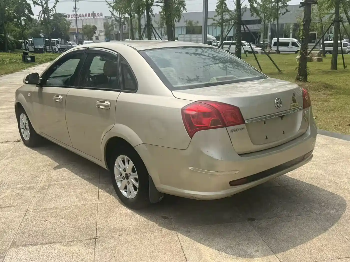 Buick Excelle 2013 1.5L Automatic Classic фото 7