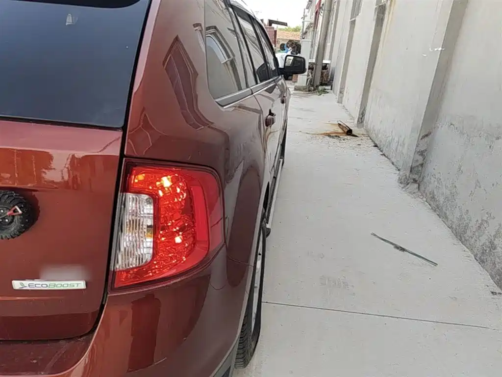 Ford Edge (Import) 2015 2012 2.0T Elite Sunroof Edition