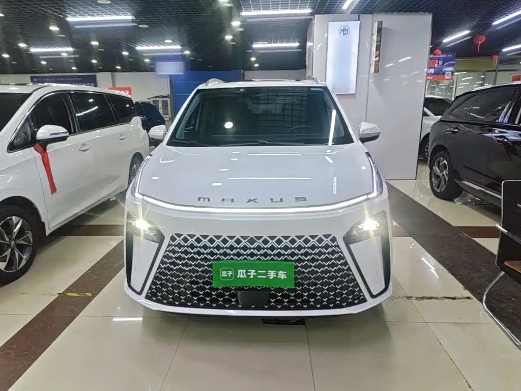 SAIC Maxus Maxus G70 2024 2024 Model 2.0T Automatic Flagship 7-Seater