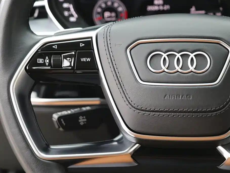 Audi A8 2024 Model A8L 50 TFSI quattro Premium Selection фото 16