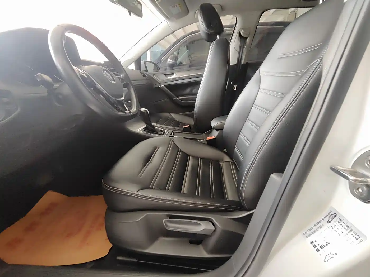 Volkswagen Golf 2015 1.4TSI Automatic Comfort фото 9