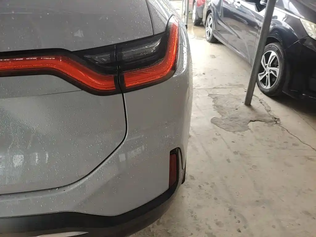 Фото 8 - NIO EC6