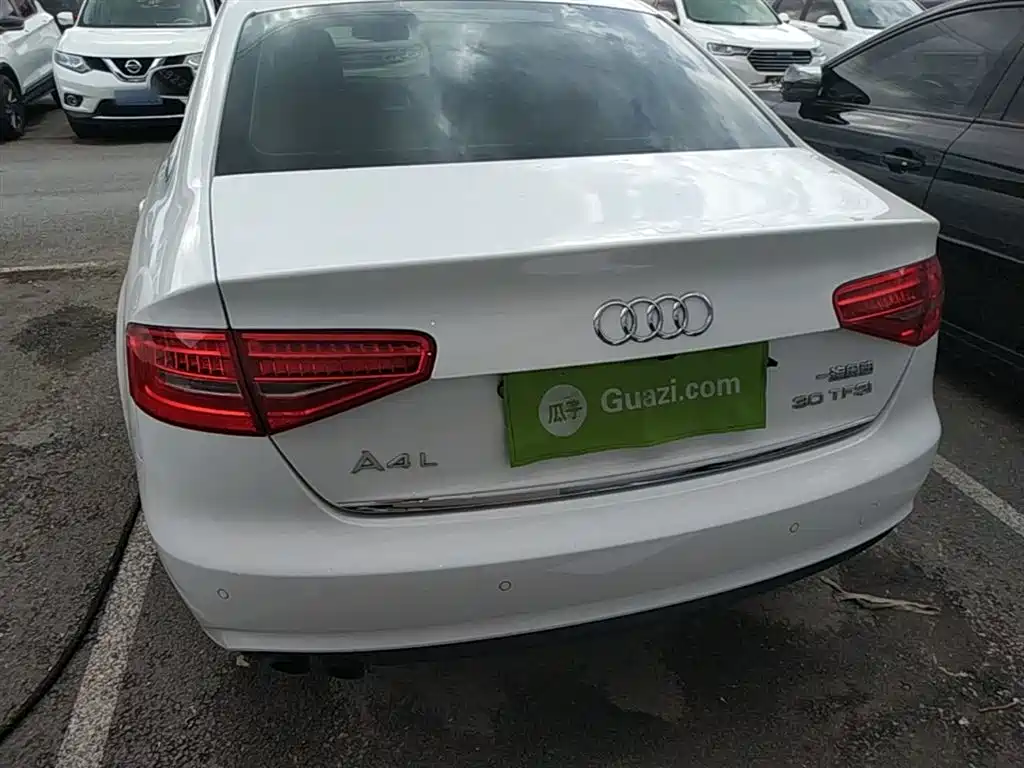 Audi A4L 2016 30 TFSI Collector's Edition Automatic Comfort фото 6