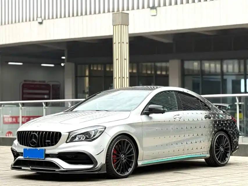 Mercedes-Benz CLA AMG