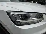 Photo 22 - Audi Q2L