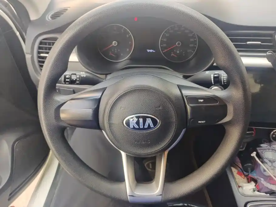 Kia K2 2017 2017 Sedan 1.4L MT GLS