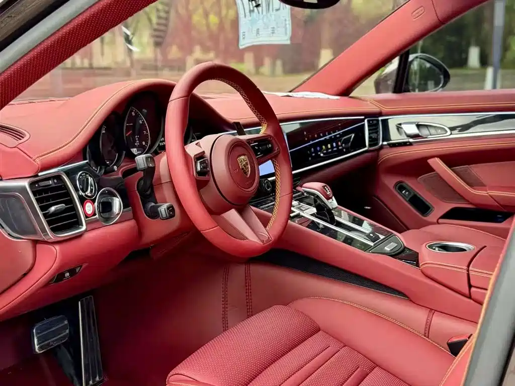 Porsche Panamera 2014 Panamera 3.0T фото 4