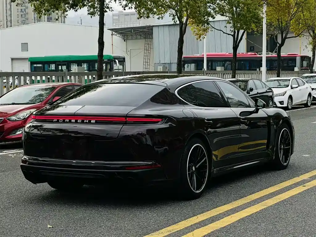 Porsche Panamera 2014 Panamera 4S Executive 3.0T фото 9