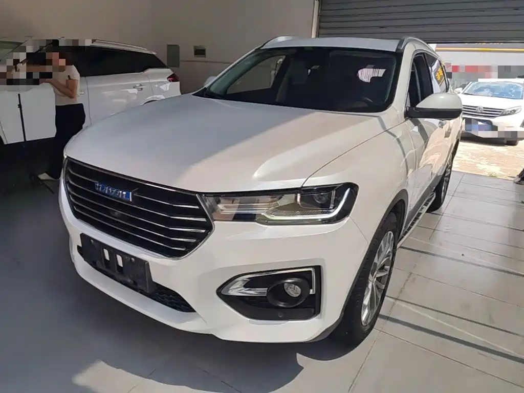 Photo 1 - Haval H6