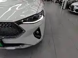 Фото 24 - Haval F7
