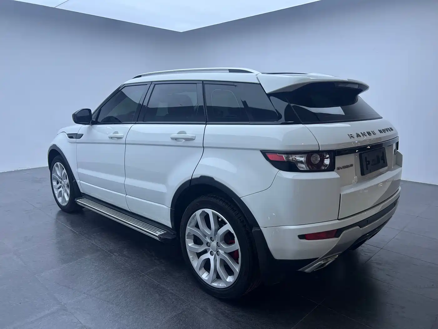 Land Rover Range Rover Evoque (Import) 2014 2.0T 5-door Brilliance Sport фото 13