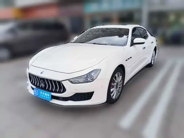 Maserati Ghibli 2018 Facelift 3.0T Standard Edition — фото 1