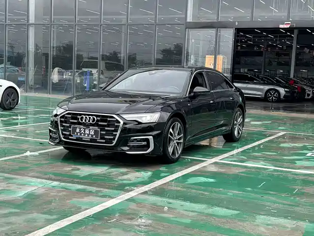 Audi A6L 2023 40 TFSI Luxury Dynamic — фото 1