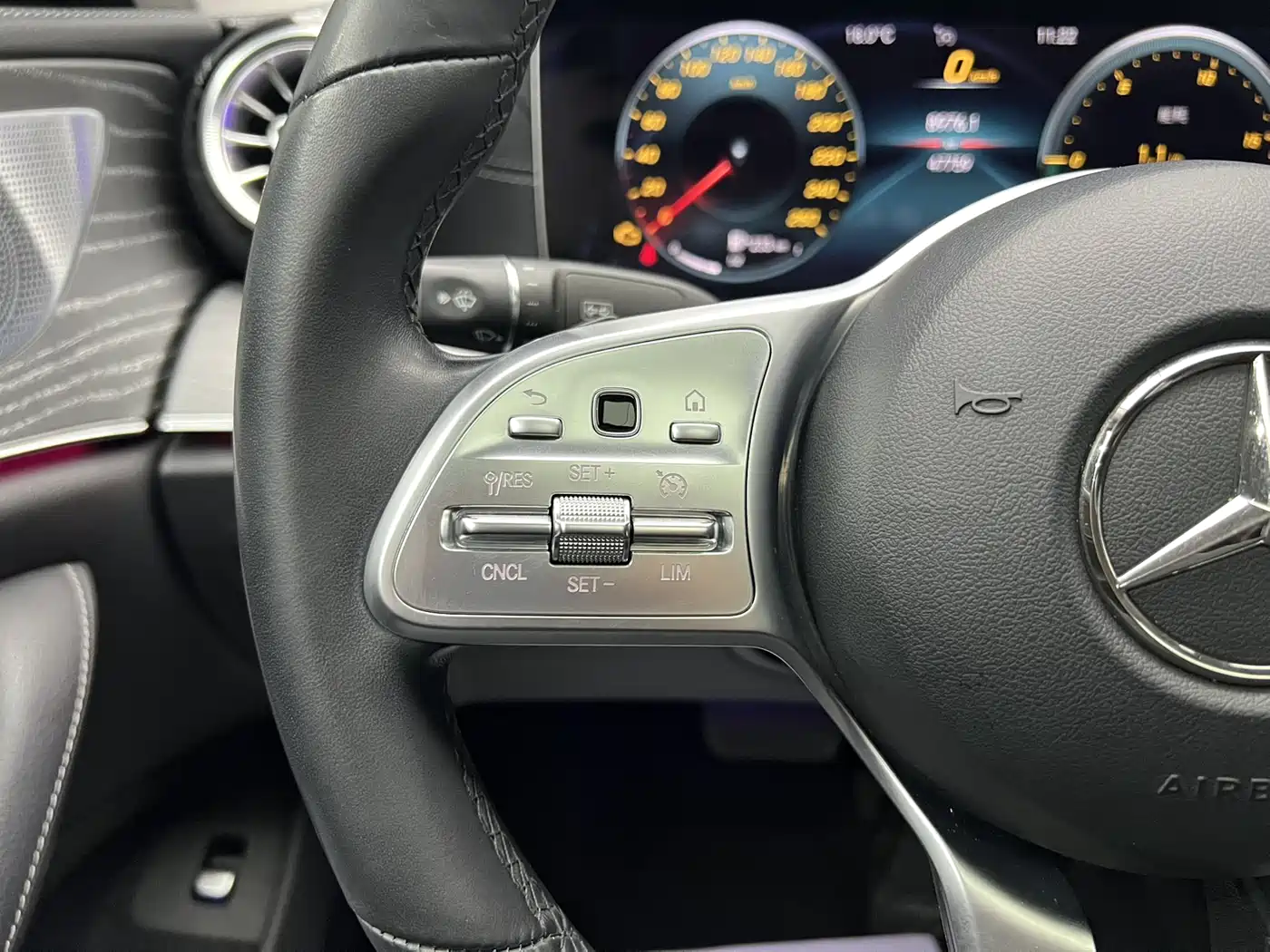 Mercedes-Benz CLS 2021 CLS 300 Sport фото 12