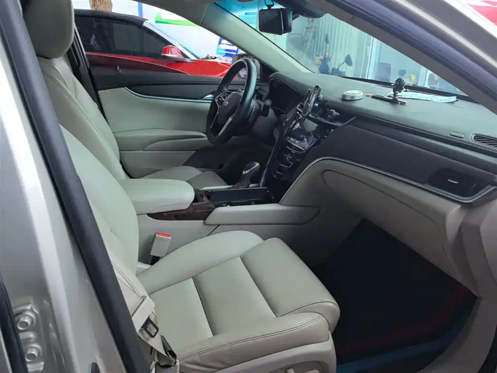 Cadillac XTS 2017 28T Technology фото 25