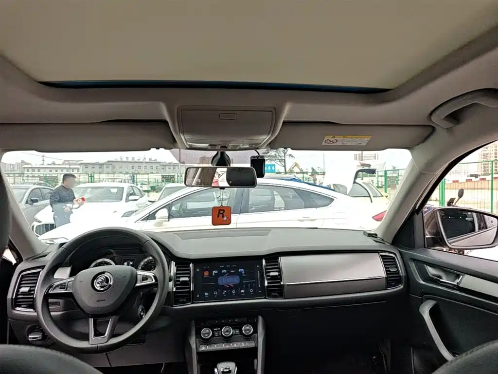 Škoda Kodiaq 2018 Facelift TSI330 5-seat 2WD Comfort Edition фото 18