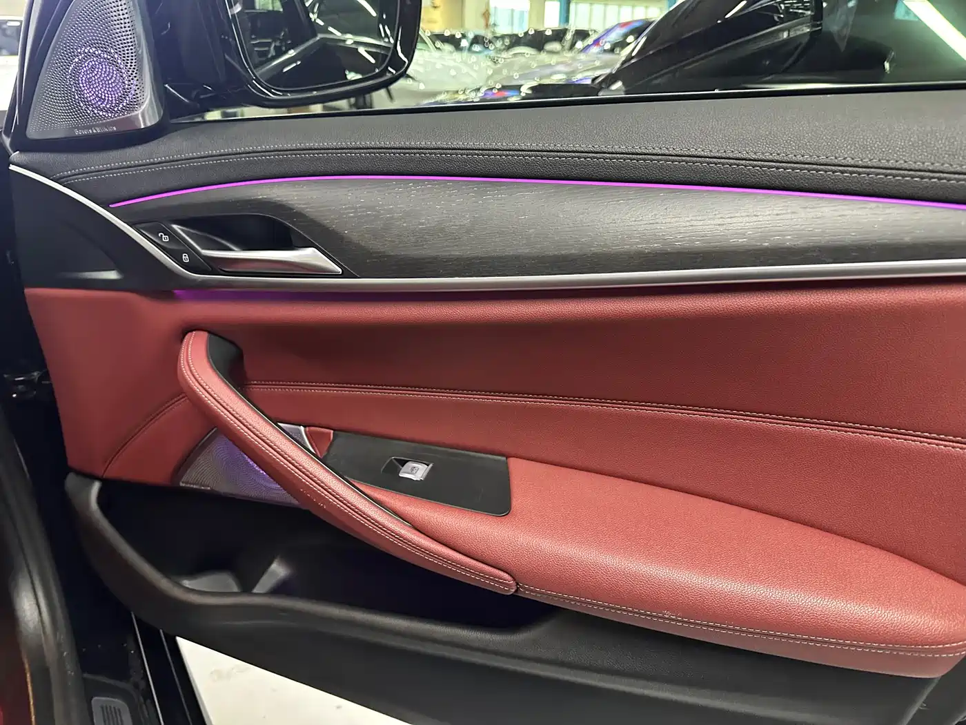 BMW 5 Series 2022 530Li Leading Luxury Package фото 10