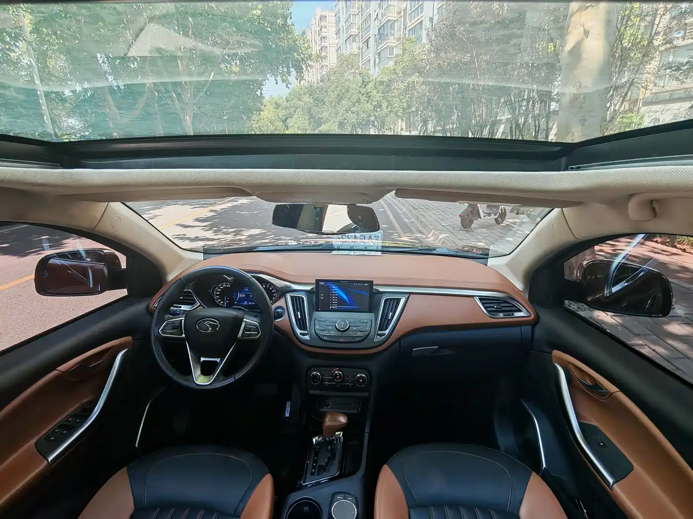 Soueast DX7 2017 2017 1.5T Automatic Elite