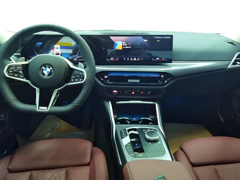 BMW 3 Series 2025 330Li M Sport Night Edition фото 12