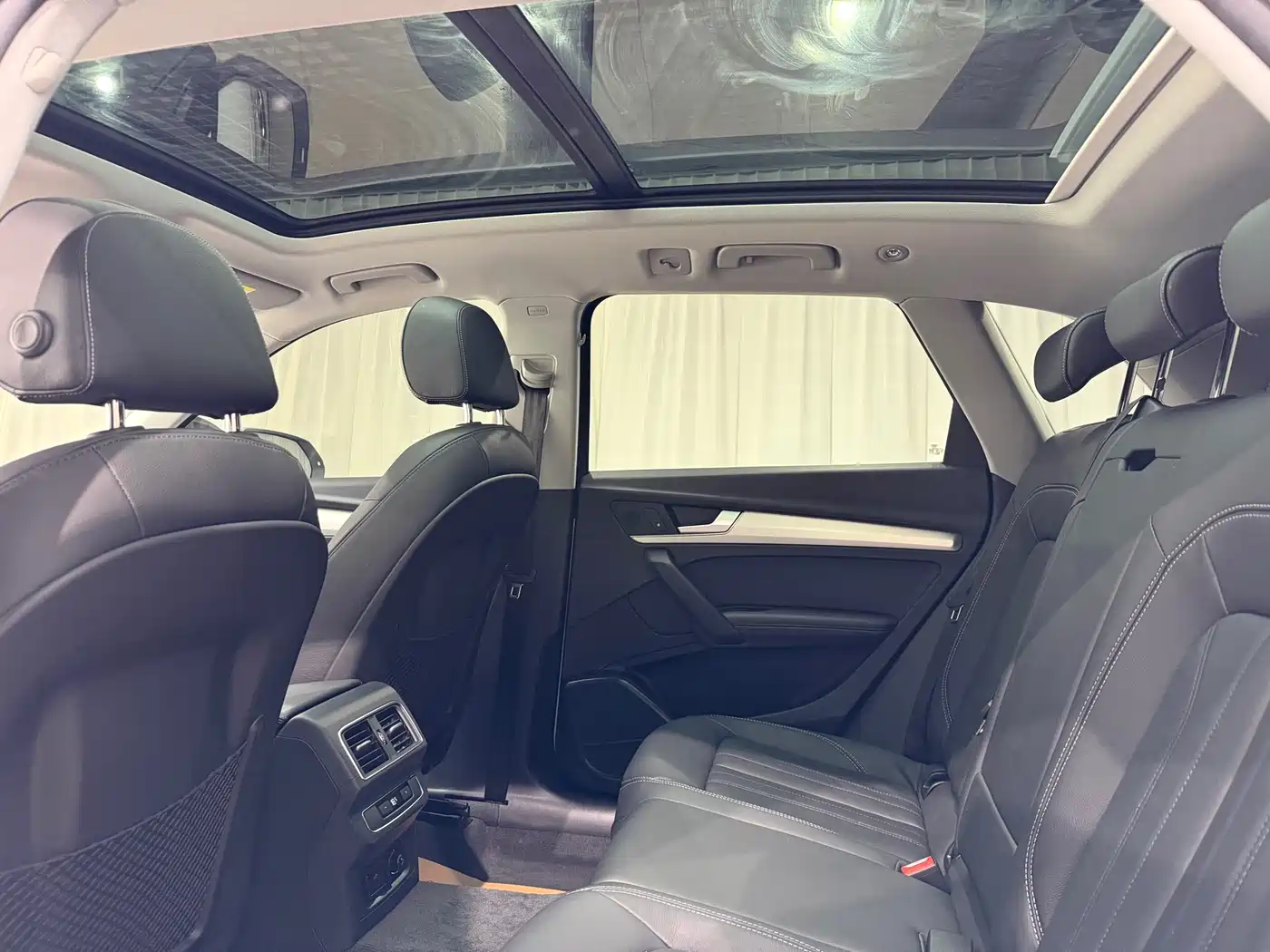 Audi Q5L 2020 Facelift 40 TFSI Honor Fashion фото 11