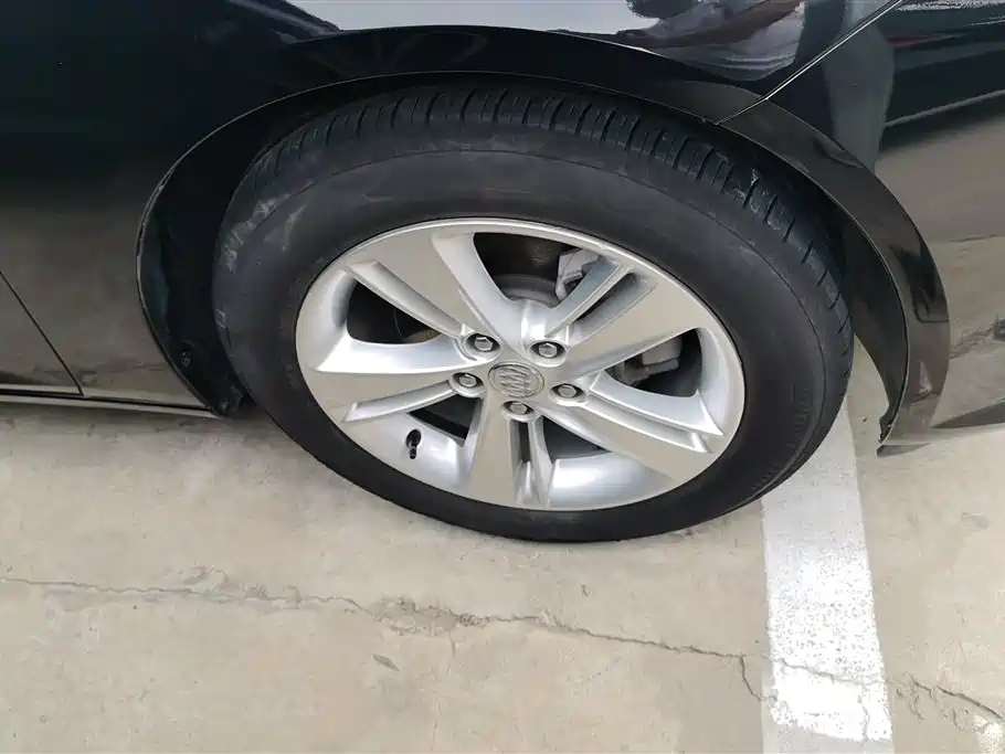 Buick Regal 2019 20T Elite China VI фото 6