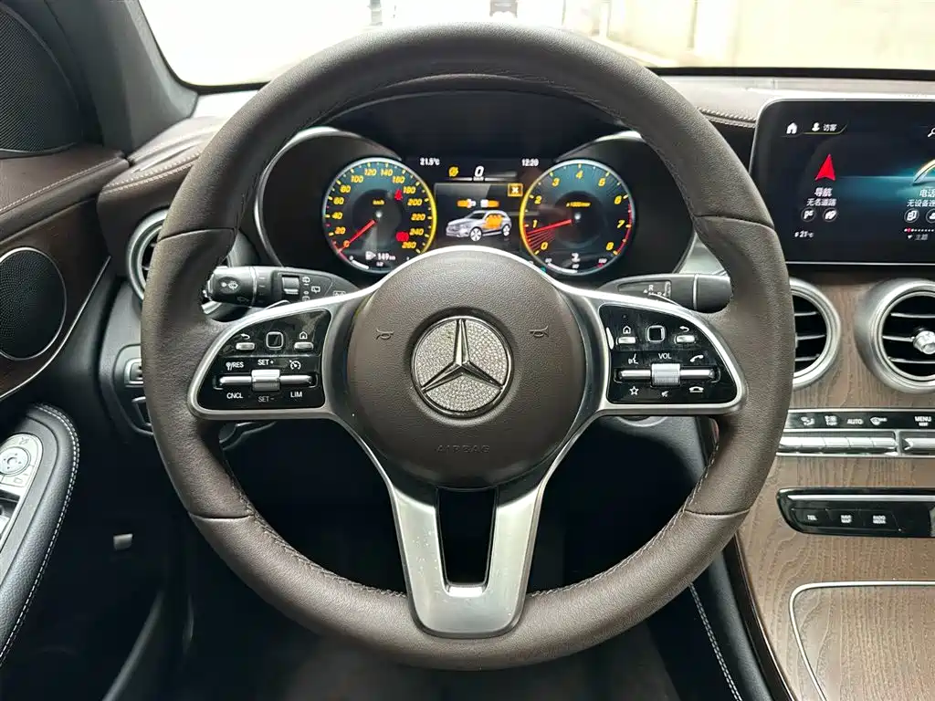 Mercedes-Benz GLC 2022 Facelift GLC 300 L 4MATIC Dynamic фото 12