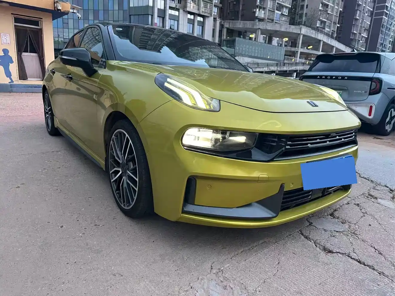 Lynk & Co 03 2020 03+ 2.0TD Auto Wind Master Edition фото 3