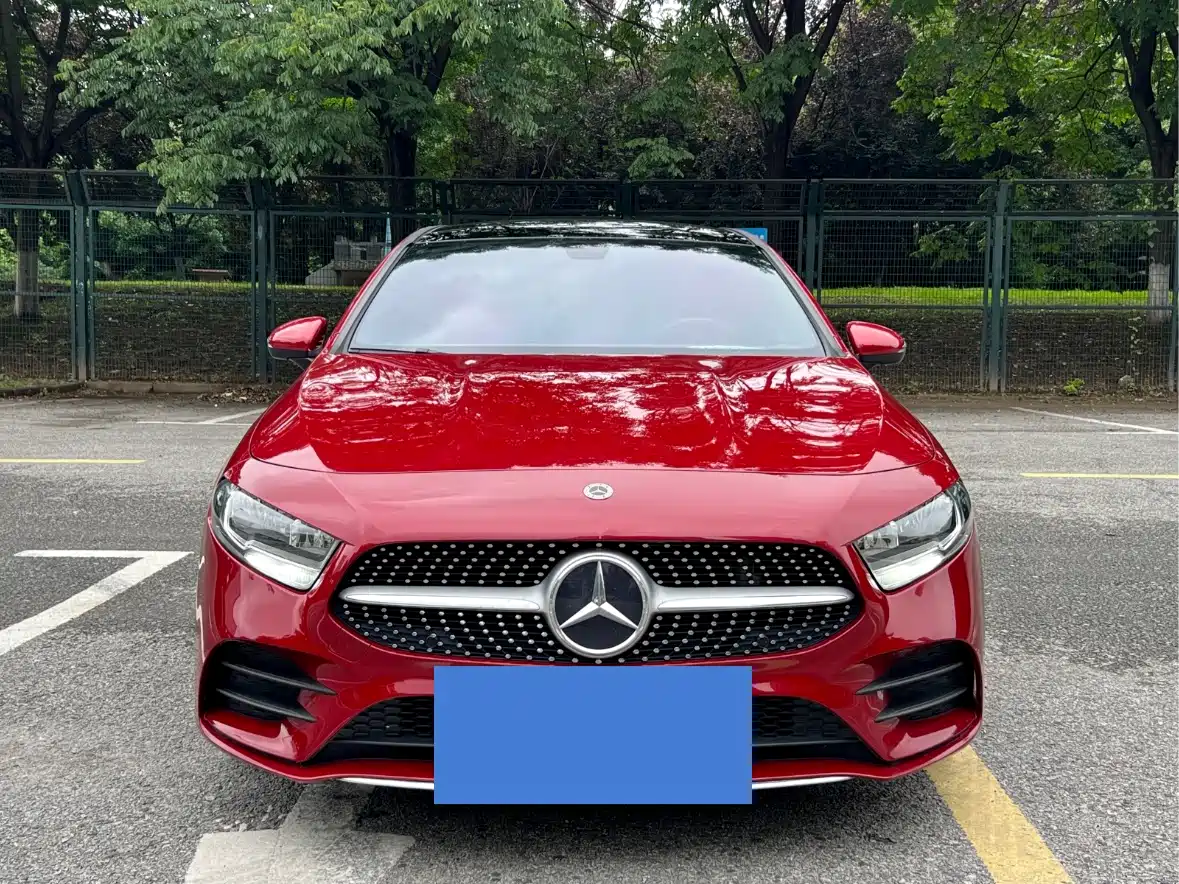 Mercedes-Benz A-Class 2021 Facelift A 180 L Sport Sedan фото 2