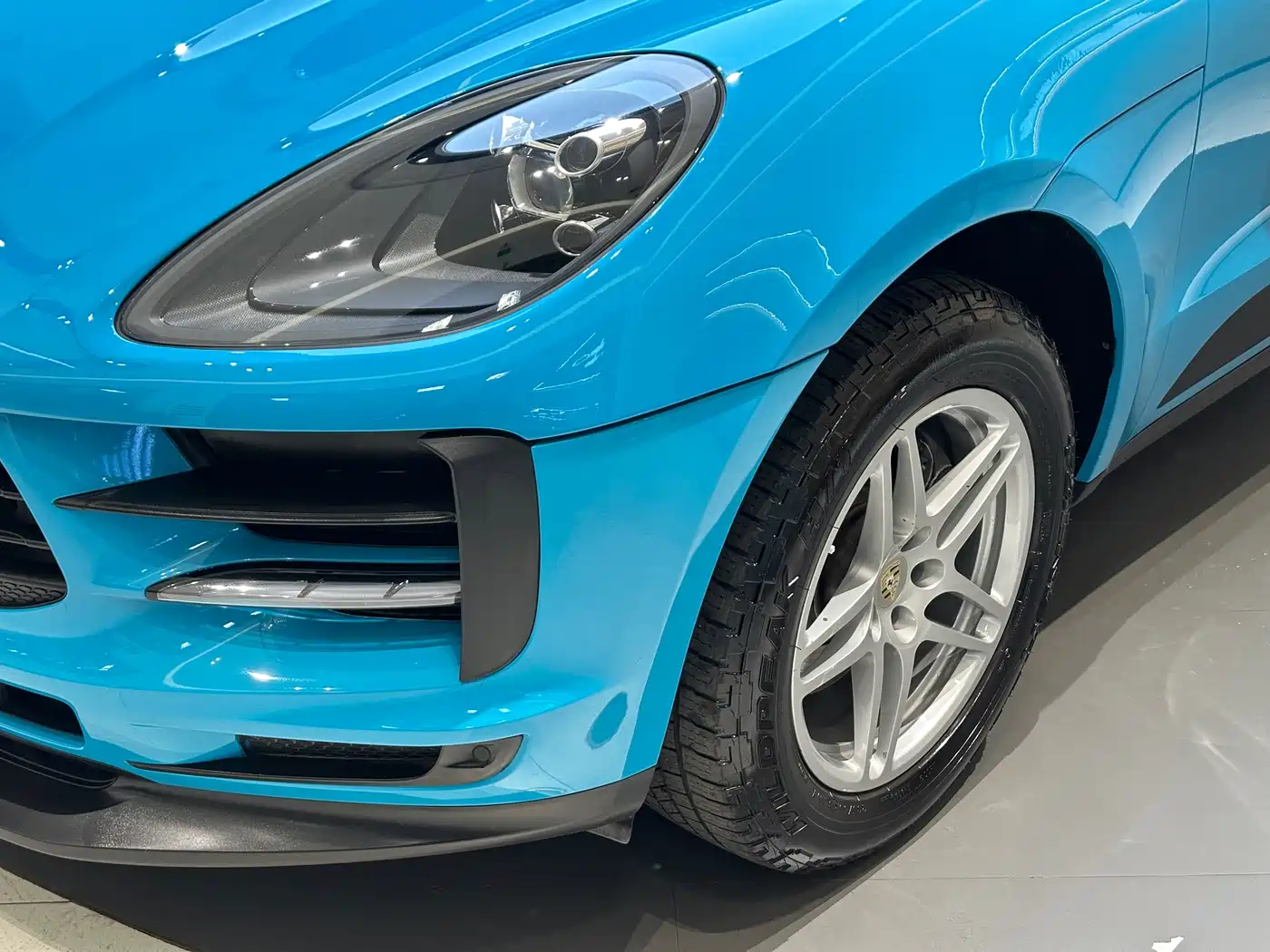 Porsche Macan 2018 Macan 2.0T фото 2