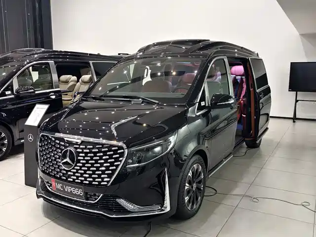 MERCEDES-BENZ V CLASS