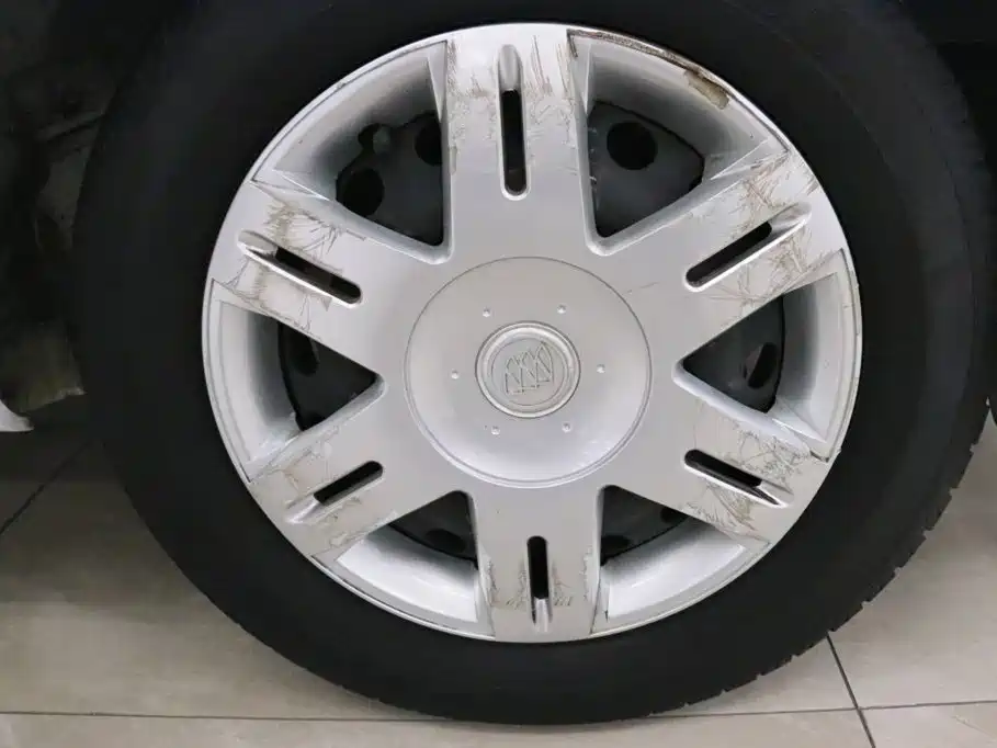 Фото 14 - Buick Excelle
