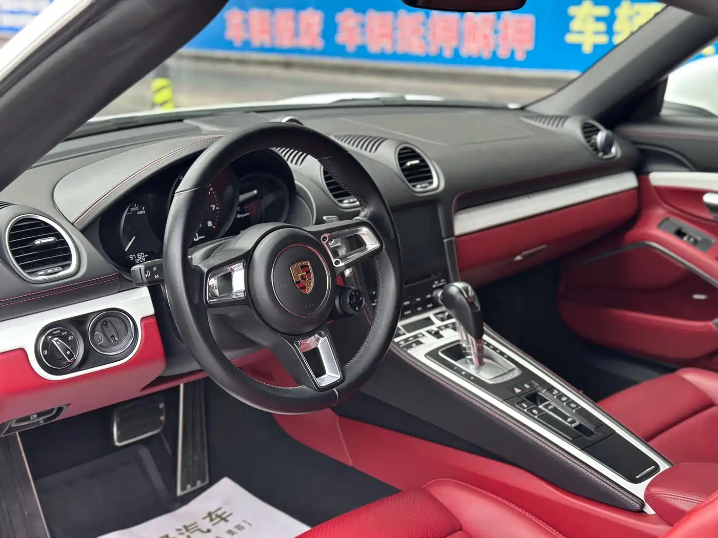 Porsche 718 2022 Spyder 2.0T фото 8