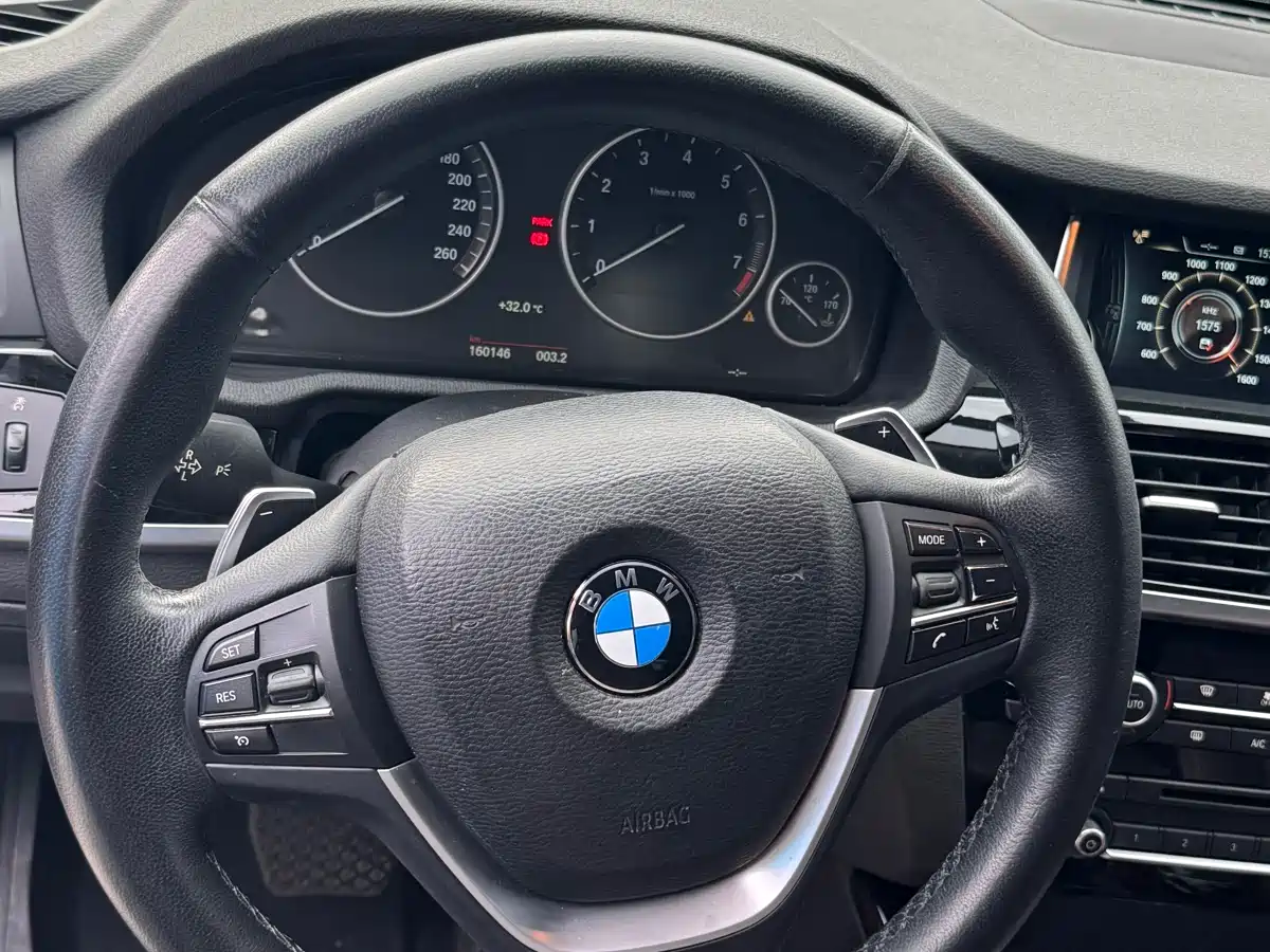 BMW X4 2014 xDrive20i X Design Package фото 13