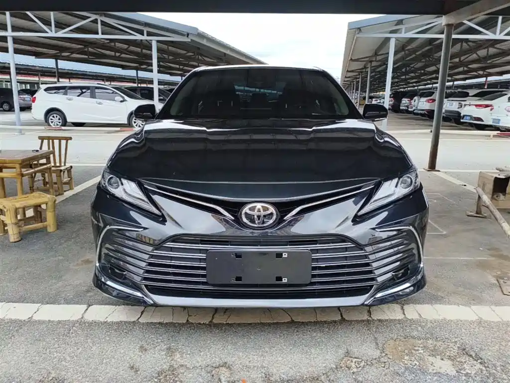 Toyota Camry 2021 2.0G Luxury Edition фото 3