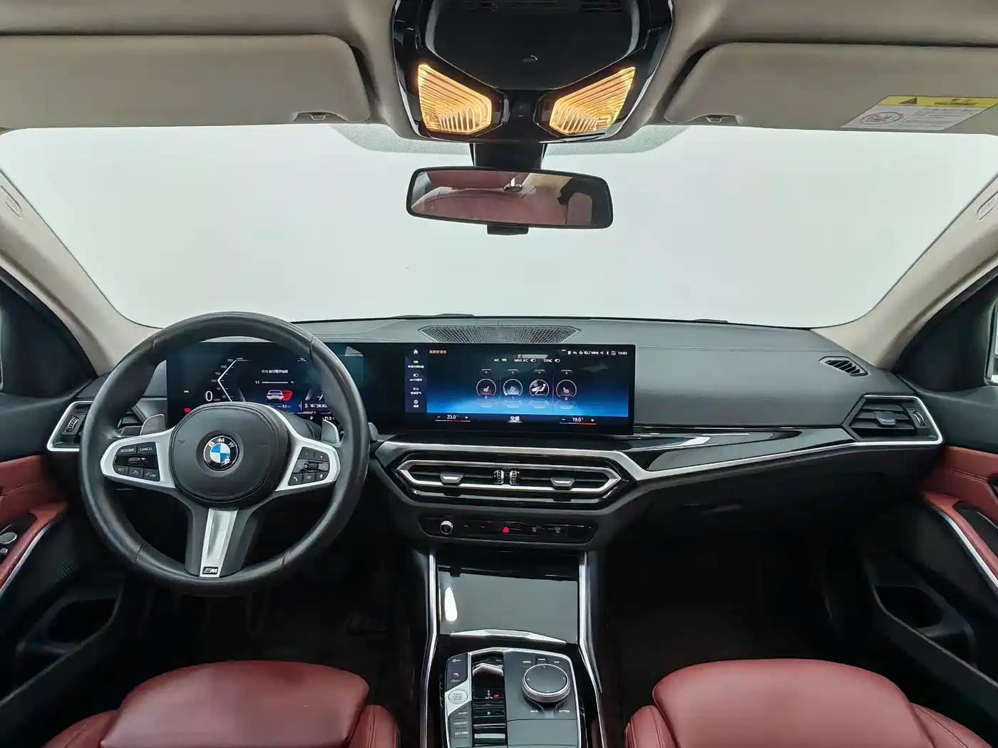 BMW 3 Series 2023 320Li M Sport Package фото 10