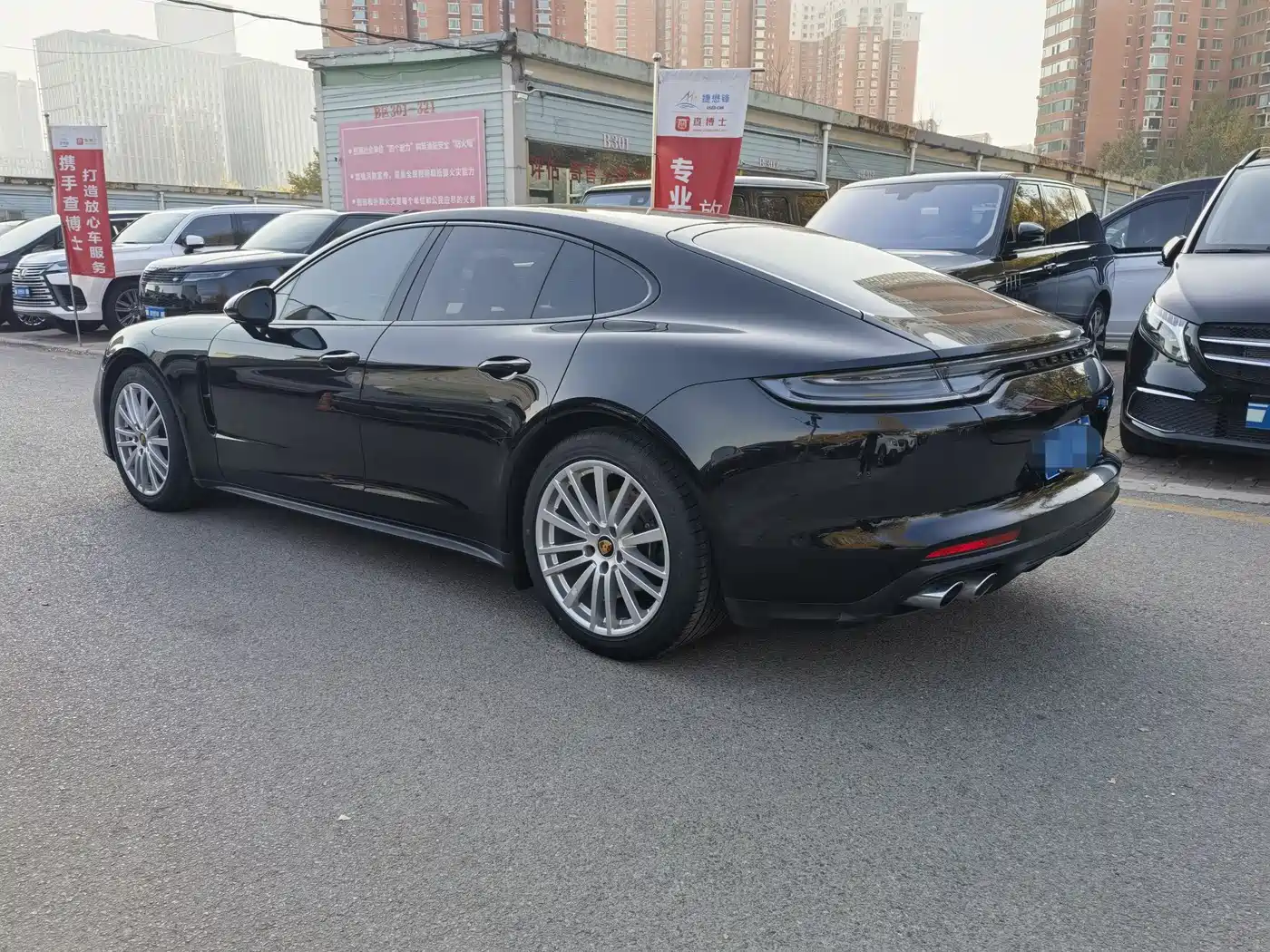 PORSCHE PANAMERA
