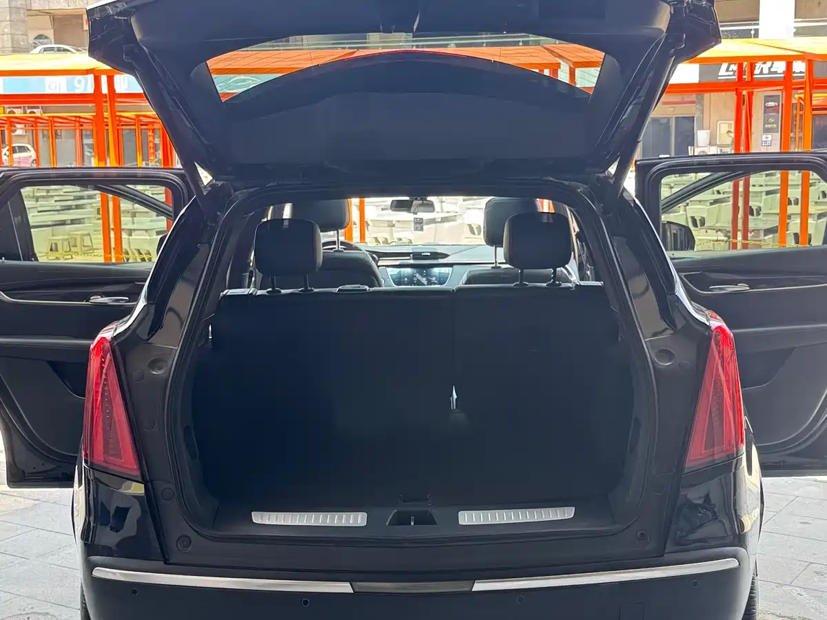 Cadillac XT5 2020 28T Luxury Model фото 8