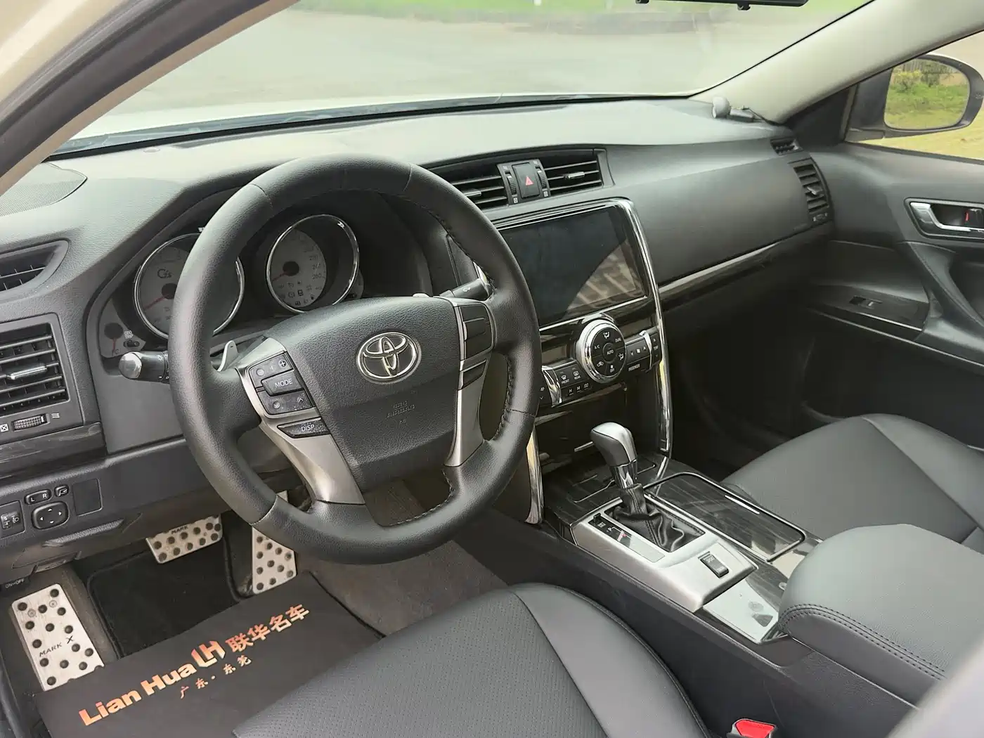 Toyota Reiz 2010 2.5S Elegance Elite Edition фото 13