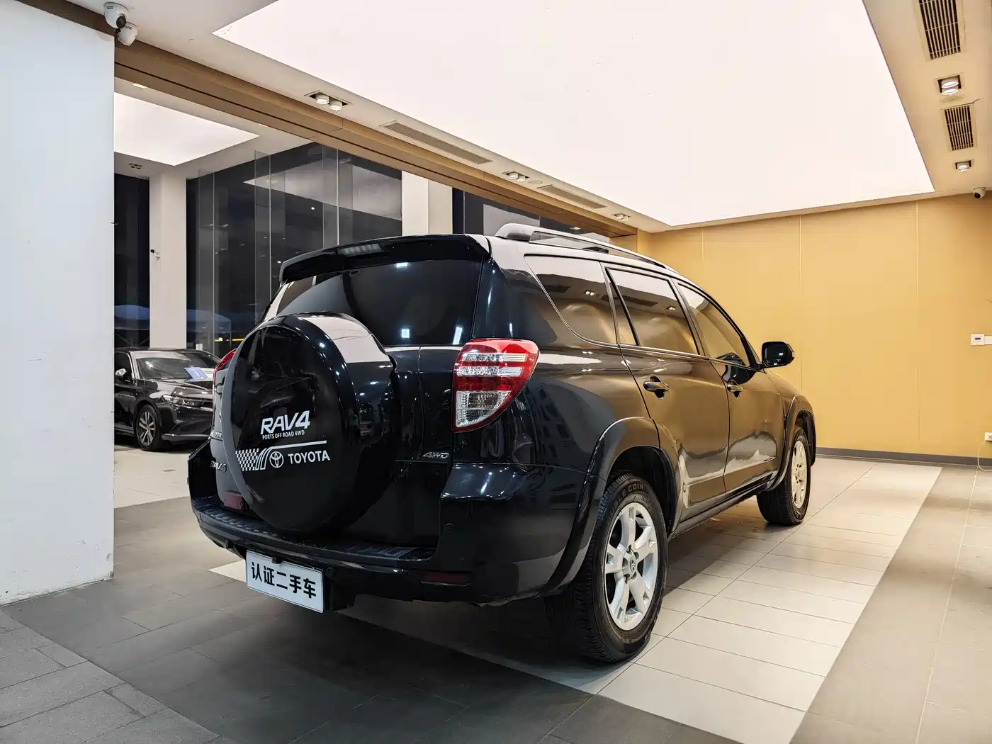 Toyota RAV4 Rongfang 2011 2.4L Automatic 4WD Luxury Edition фото 30