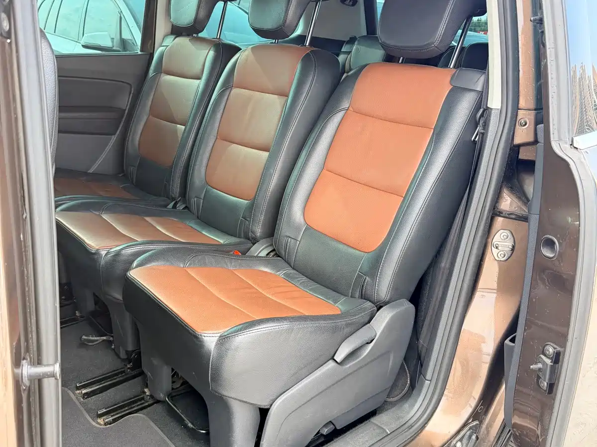Volkswagen Sharan 2012 2012 2.0TSI Comfort Euro IV