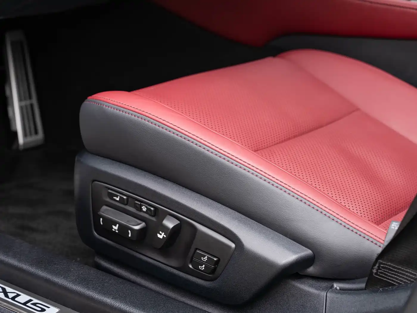 Фото 20 - Lexus GS