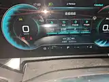Фото 8 - Roewe RX5 MAX