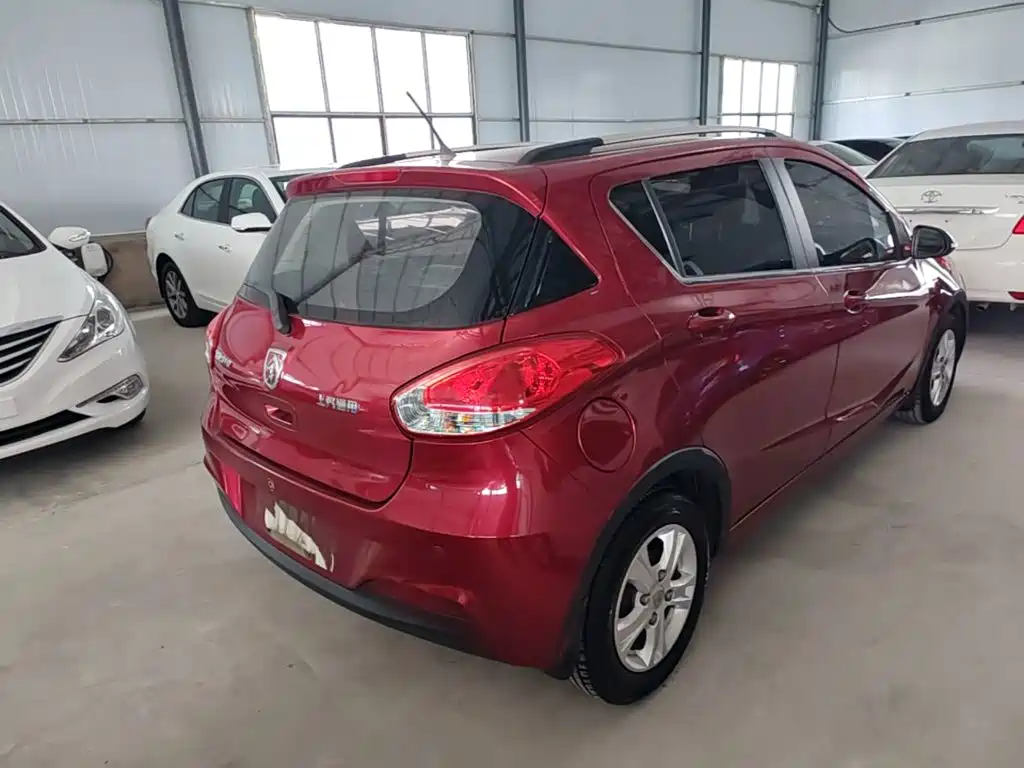 Baojun 310 2017 2016 1.2L Manual Luxury Type