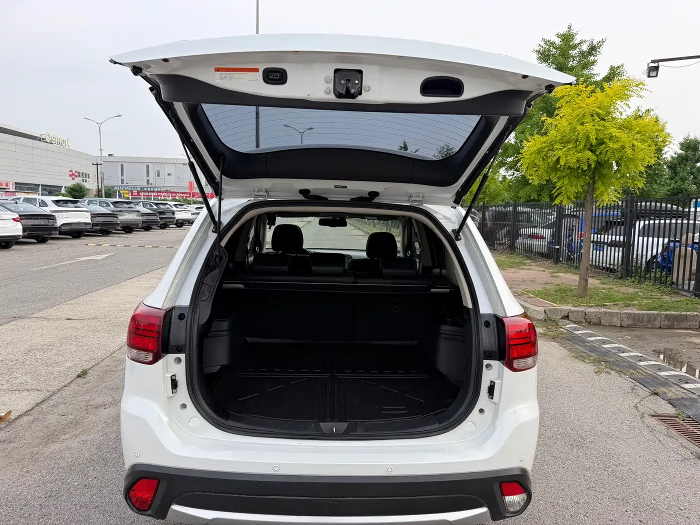 Mitsubishi Outlander 2018 2.4L 4WD Elite Edition 5-seater фото 23